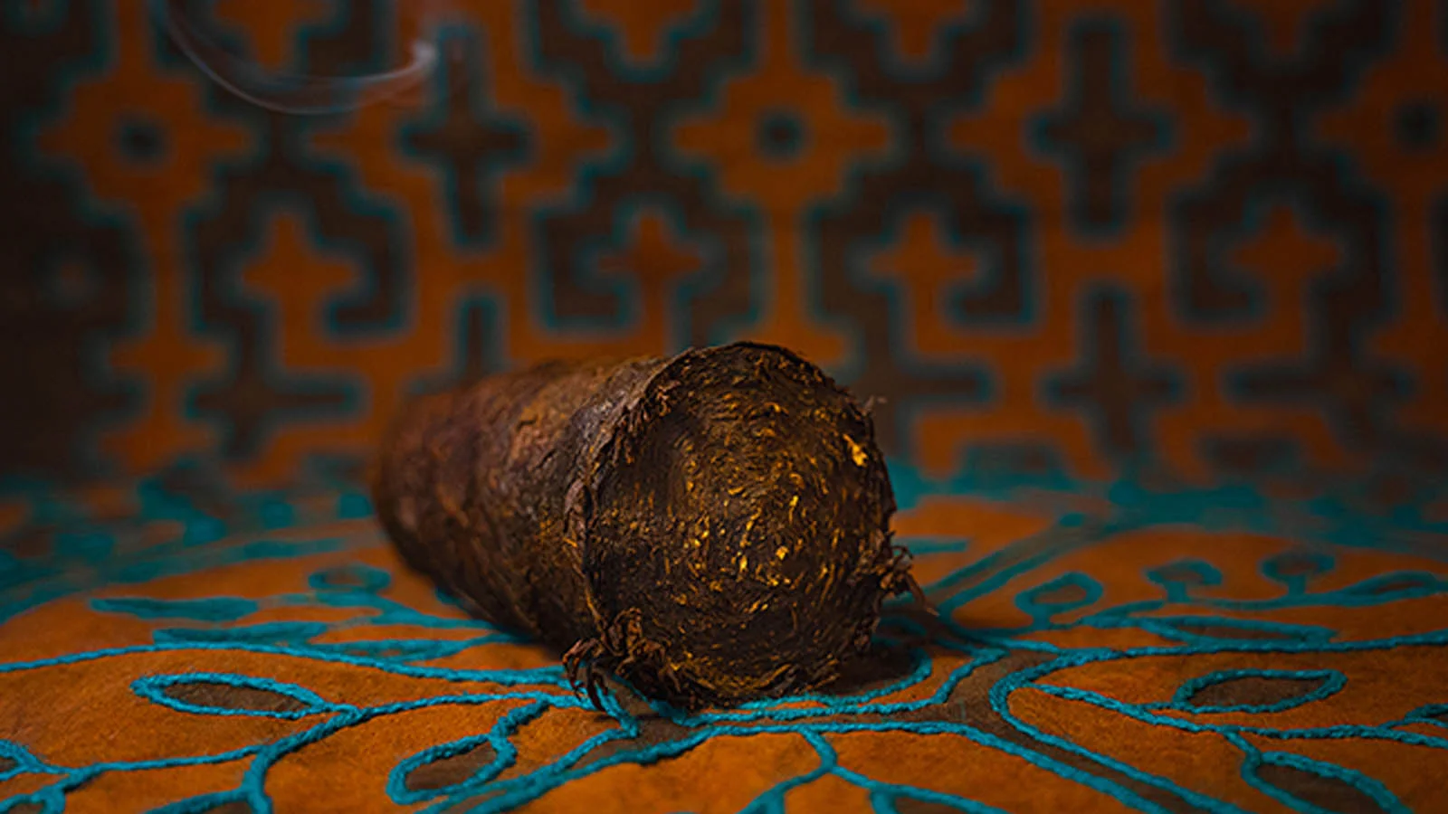 sacred-tobacco-mapacho-maso-templo-del-tigre Maso of sacred tobacco (Mapacho) used in traditional plant dieta at Templo del Tigre.