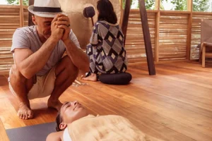 Sacred eye cleansing with Sananga at Templo del Tigre in Costa Rica.